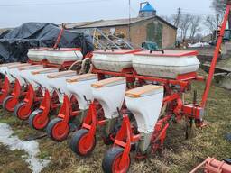 Сівалка точного висіву вакуумна Agromaster Planter А8
