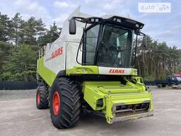 Комбайн Claas Lexion лобовое стекло в рамке