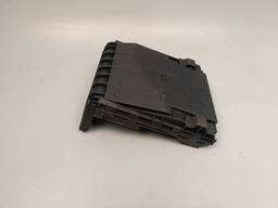 Skoda Seat Volkswagen Крышка предохранителей 1K0937132F