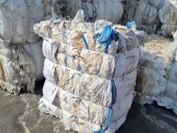 Скуповуємо відходи вторинних полімерів.