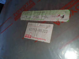 Стекло боковой двери Toyota Hiace. 62753-95J03