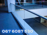Цельностеклянные перила - фото 2