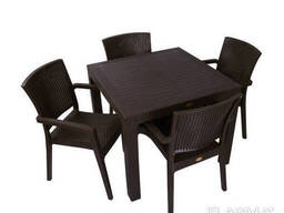 Стіл Олаф пластиковий ротанг 90*90 коричневий