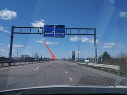 Паркінг та Приміщення комерційного призначення, Стоянка База TIR СТО Варшавська траса Паркінг АЗС