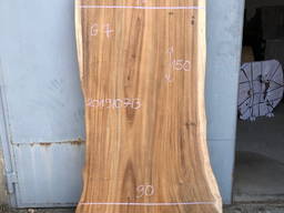 Столы из Слэба натурального дерева авторской работы.