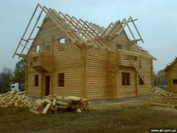 Строим котеджи с оцилиндрованого бревна (сосна)