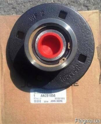 Ступица диска сошника сеялки John Deere АN281856
