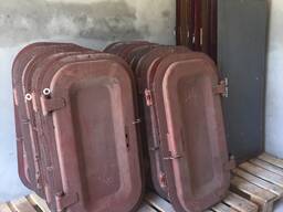 Судовые металические двери