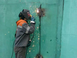 Сварщик в Донецке приедет приварит петлю навес засов