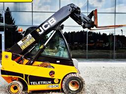 Телескопічний навантажувач jcb tlt25d