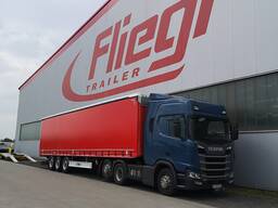 Тентовий напівпричіп Fliegl