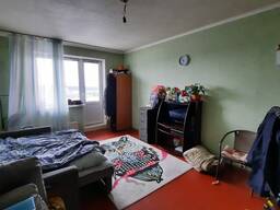 Терміново продаєтьс двохкімнатна квартира в на масиві Незалежності ( Леваневського)