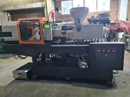 Термопластавтомати DE3330F1, DE3132 та ін.