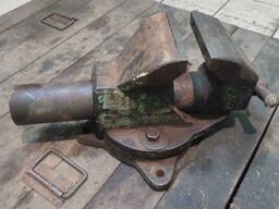 Тиски станочные поворотные 135мм