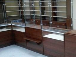 Торговые витрины, прилавки, горки, стеллажи, оборудование