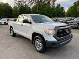 Toyota Tundra – полноразмерный пикап из США