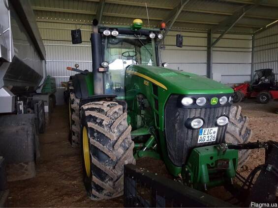 Трактор колесный JOHN DEERE 8530
