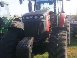 Трактор колесный Vtrsatile Buhler 305