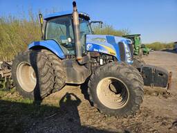 Трактор New Holland T8050