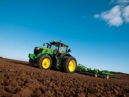 Требуются трактора на обработку почвы