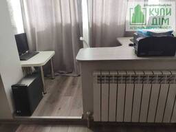 Трикімнатна квартира на Жадова