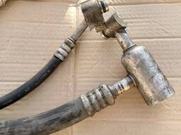 Трубка кондиціонера dodge journey 2.0 дизель 05058651ab 05058540ab