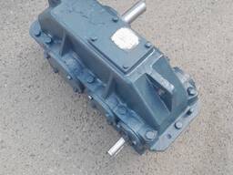 Циліндричний редуктор Ц2У160-25