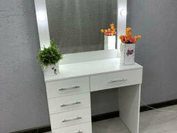 Туалетный столик с лампами Модель V424