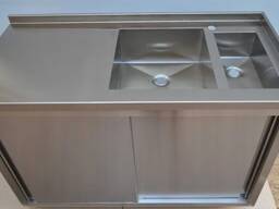 Тумба с мойкой из нержавейки закрытая с 2 чашами