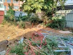 Уборка участка территории спил вывоз вынос мусора демонтаж