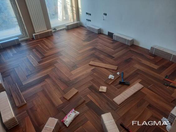 Укладання ламінату