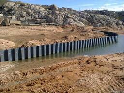 Укрепление берегов и склонов шпунтом ПВХ