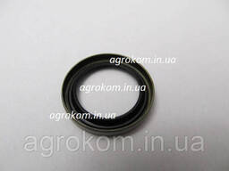 Уплотнитель редуктора (сальник) Massey Ferguson – 831135M1