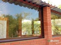 Установка мягких окон на кирпичную летнюю кухню