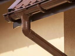 Установка водостічних труб у Києві та Київській області.