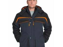 Утепленная куртка в наличии