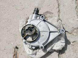 Вакуумный насос BMW F20 F30 F25 N20 N26 0710336182A