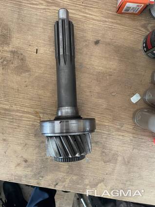 Вал привідний коробки передач ZF 6S850 44 мм 81322050287