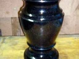 Вазы гранитные