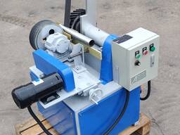 Верстат для полірування, чистки і шліфування прямих труб CD