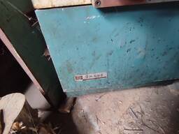 Верстат універсально-заточний 3М642