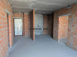 Видова 2-кімнатна квартира в ЖК Славутич