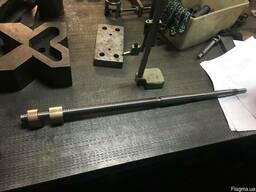 Гвинт із гайкою 1к62