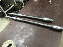 Гвинт поперечний