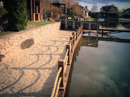 Строительство бассейна на даче, чистка дренажной системы