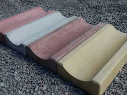 Водосток бетонный тротуарный