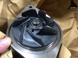 Водяная помпа Case New Holland 