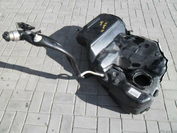 Volkswagen Passat B6 2005-2010 2.0TD Паливный бак разборка