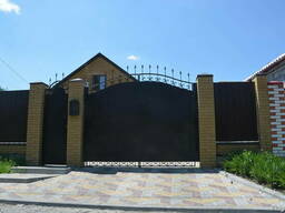 Ворота в дом. "Броневик" Днепр.