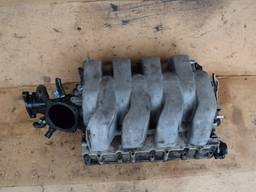 Впускной коллектор Audi A6 C6, A8 D3 4.2 FSI V8.